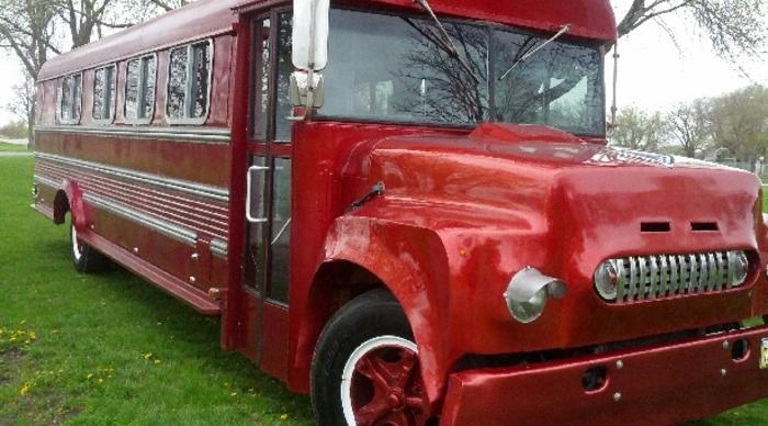Retro Food Truck & Mobile Diner (fully functional food ...